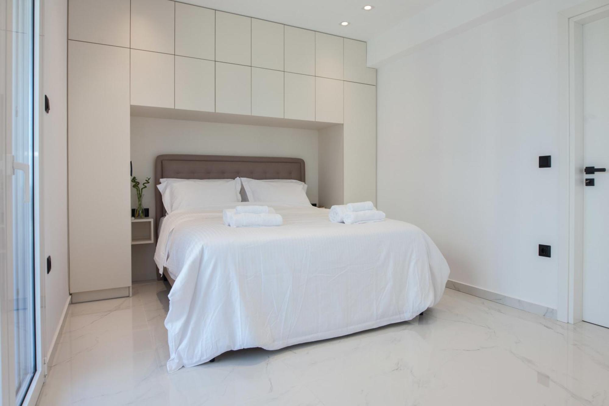 Modern Luxury Riviera Apt With Sea View Apartment *