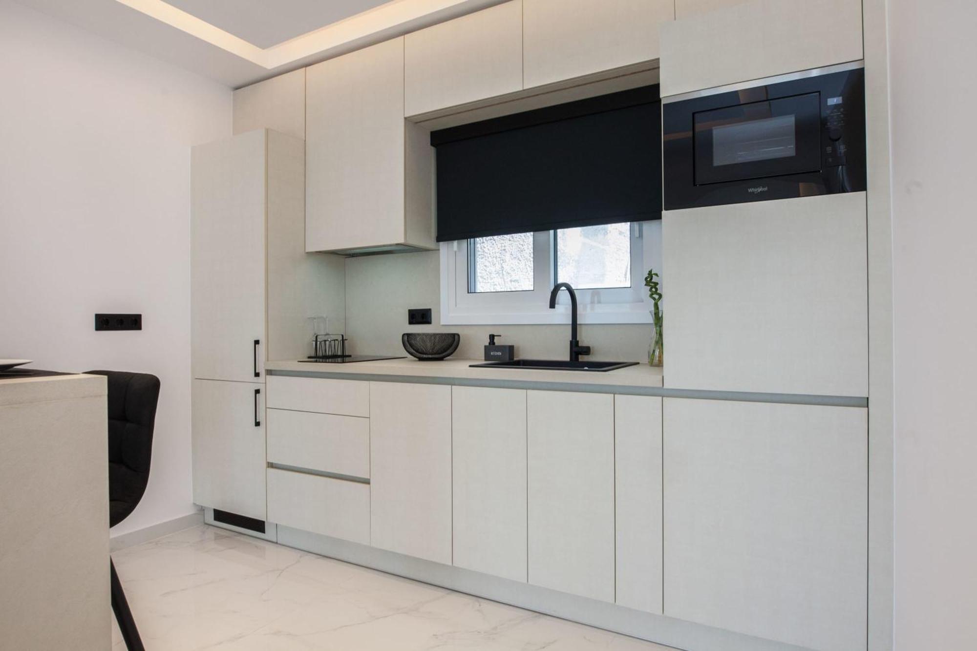 Modern Luxury Riviera Apt With Sea View Apartment *