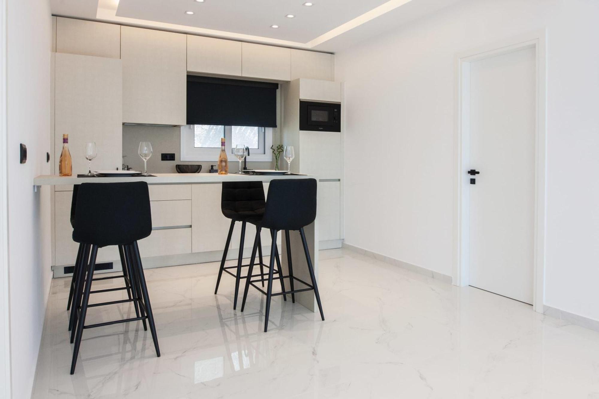 Modern Luxury Riviera Apt With Sea View Apartment *
